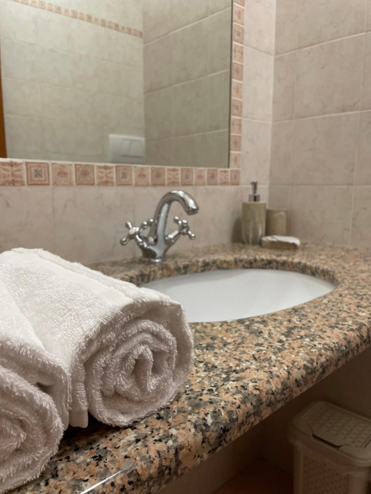 Arra Camere Sirolo - Rooms & Suite Bagian luar foto